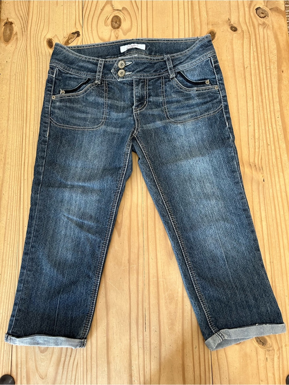 Candie's Dark Blue Cropped Mid Rise Capri Jeans
